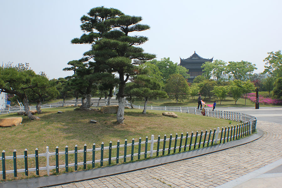 南山風(fēng)景區西出口